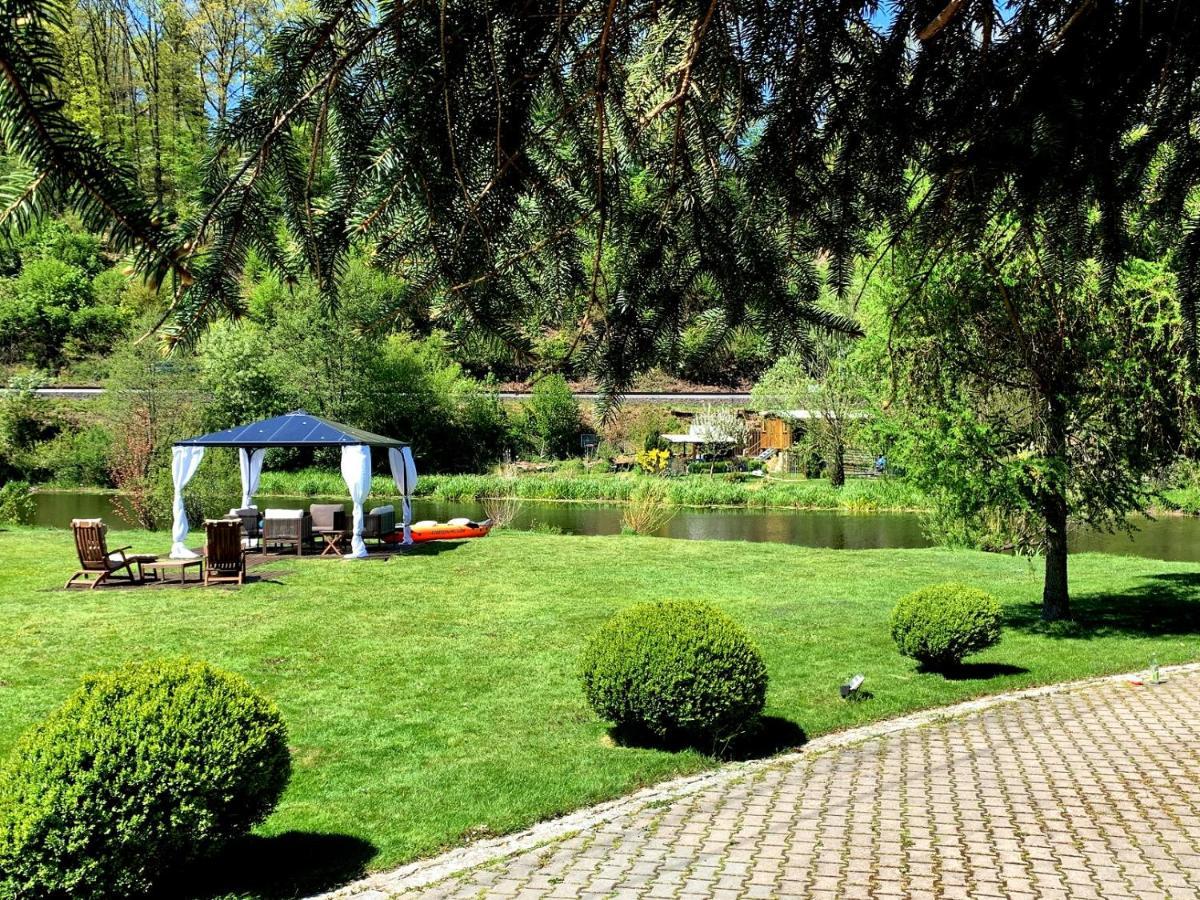Apartment Direkt An Der Waldnaab Нойштадт-ан-дер-Вальднааб Екстер'єр фото